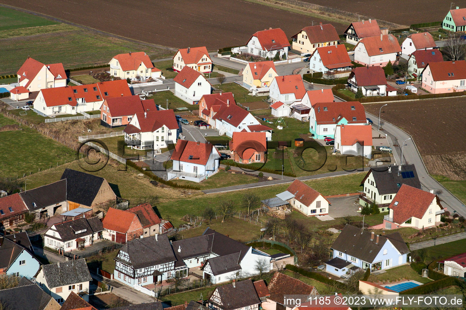 Salmbach im Bundesland Bas-Rhin, Frankreich von oben gesehen
