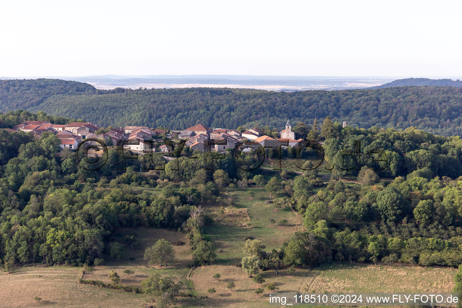 Luftaufnahme von Vaudémont im Bundesland Meurthe-et-Moselle, Frankreich