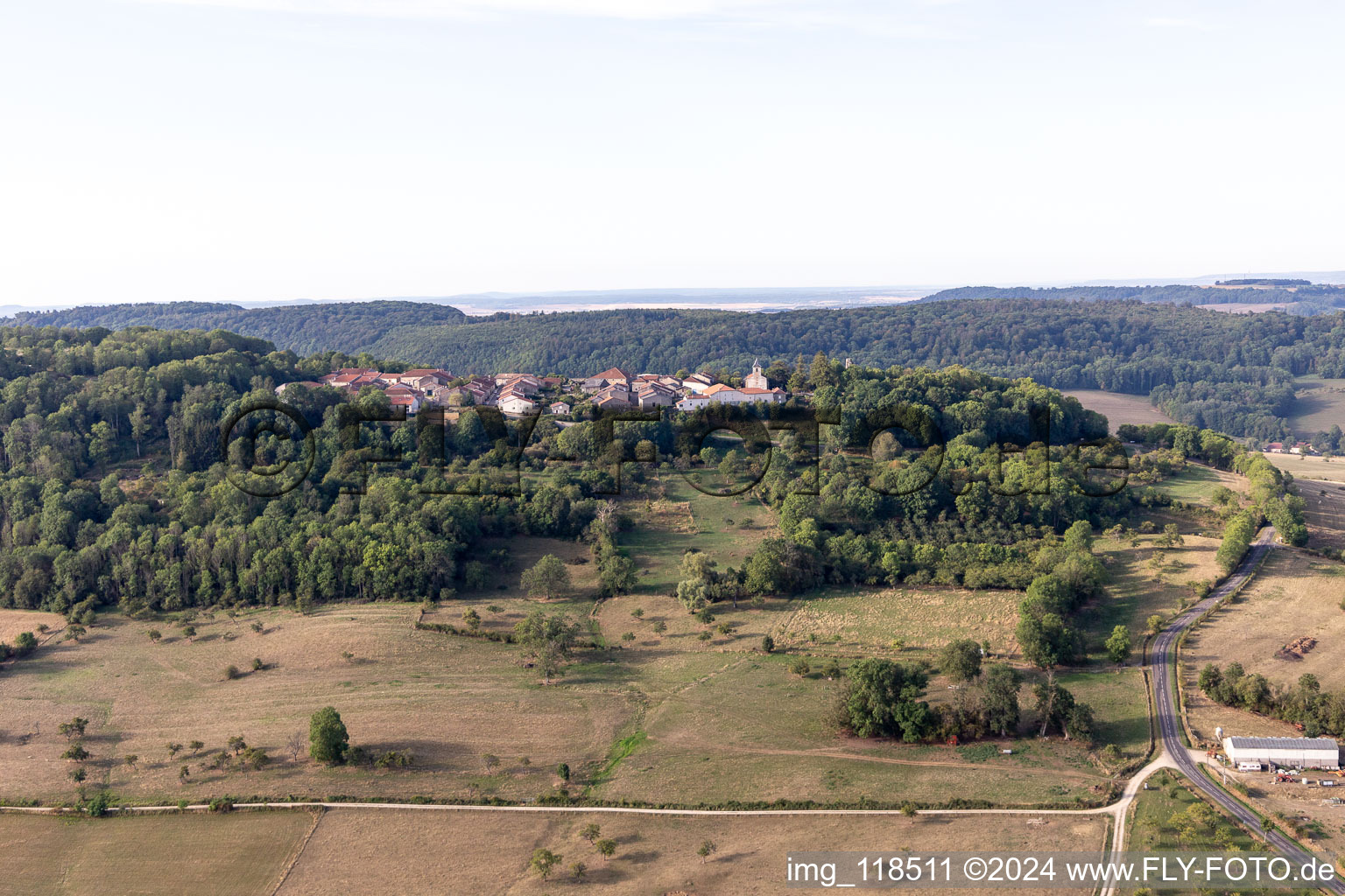 Schrägluftbild von Vaudémont im Bundesland Meurthe-et-Moselle, Frankreich