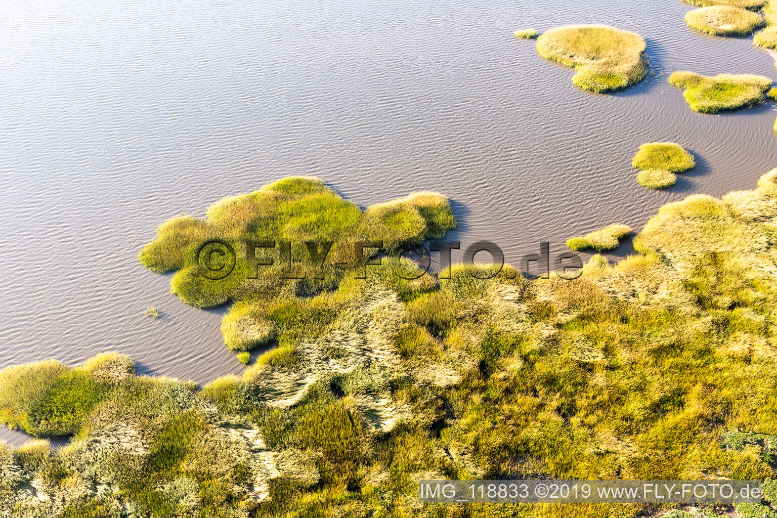Nationalpark Wattenmeer in Fanø im Bundesland Syddanmark, Dänemark aus der Drohnenperspektive