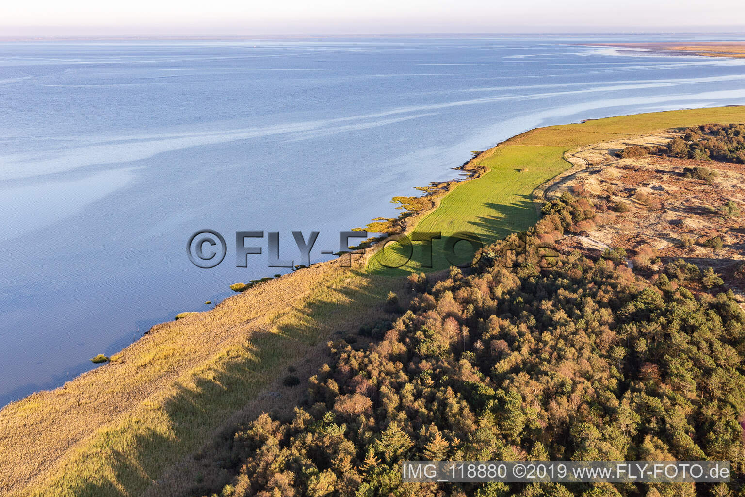 Nationalpark Wattenmeer in Fanø im Bundesland Syddanmark, Dänemark von der Drohne aus gesehen