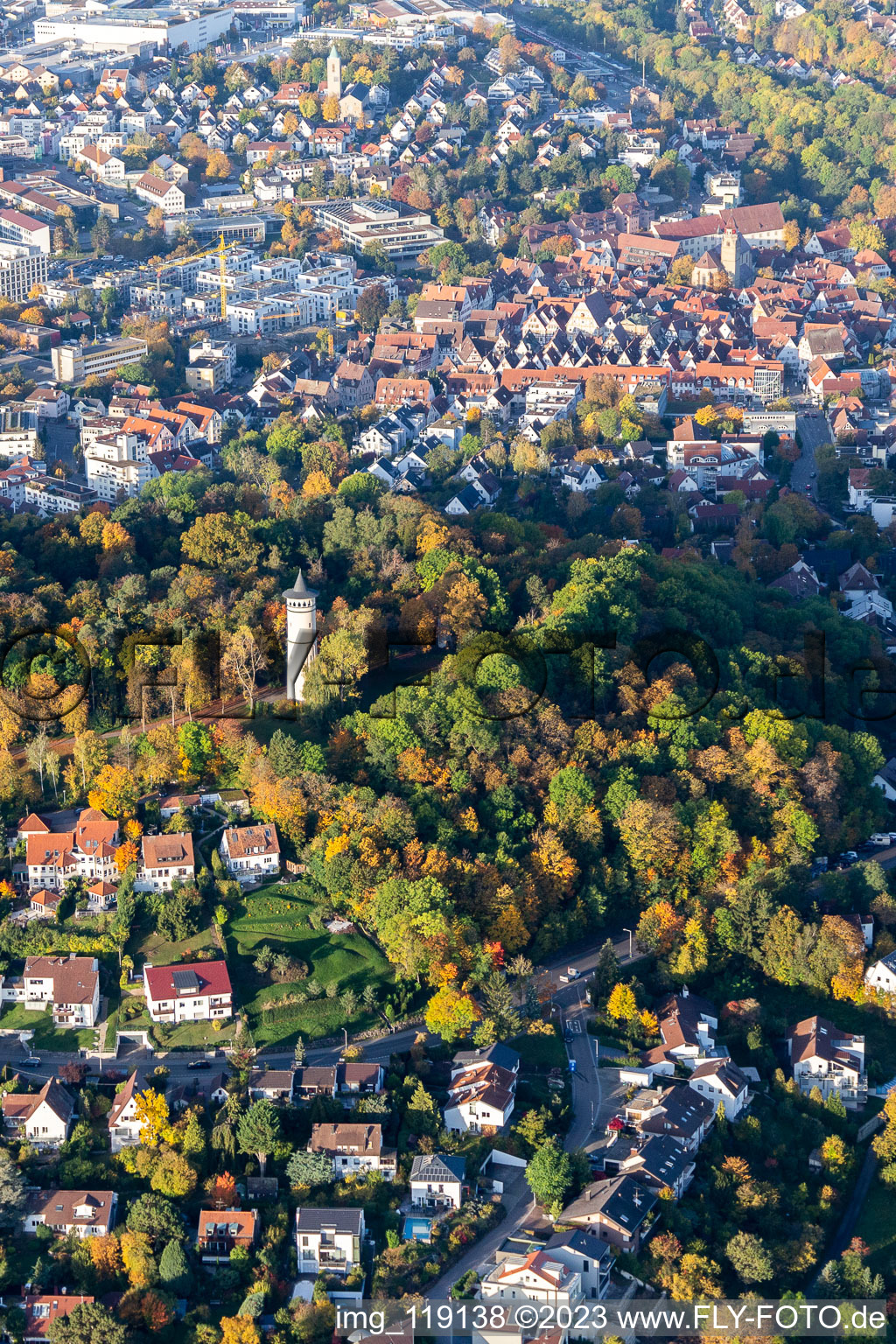 Luftbild von Engelbergturm, Engelbergwiese in Leonberg im Bundesland Baden-Württemberg, Deutschland