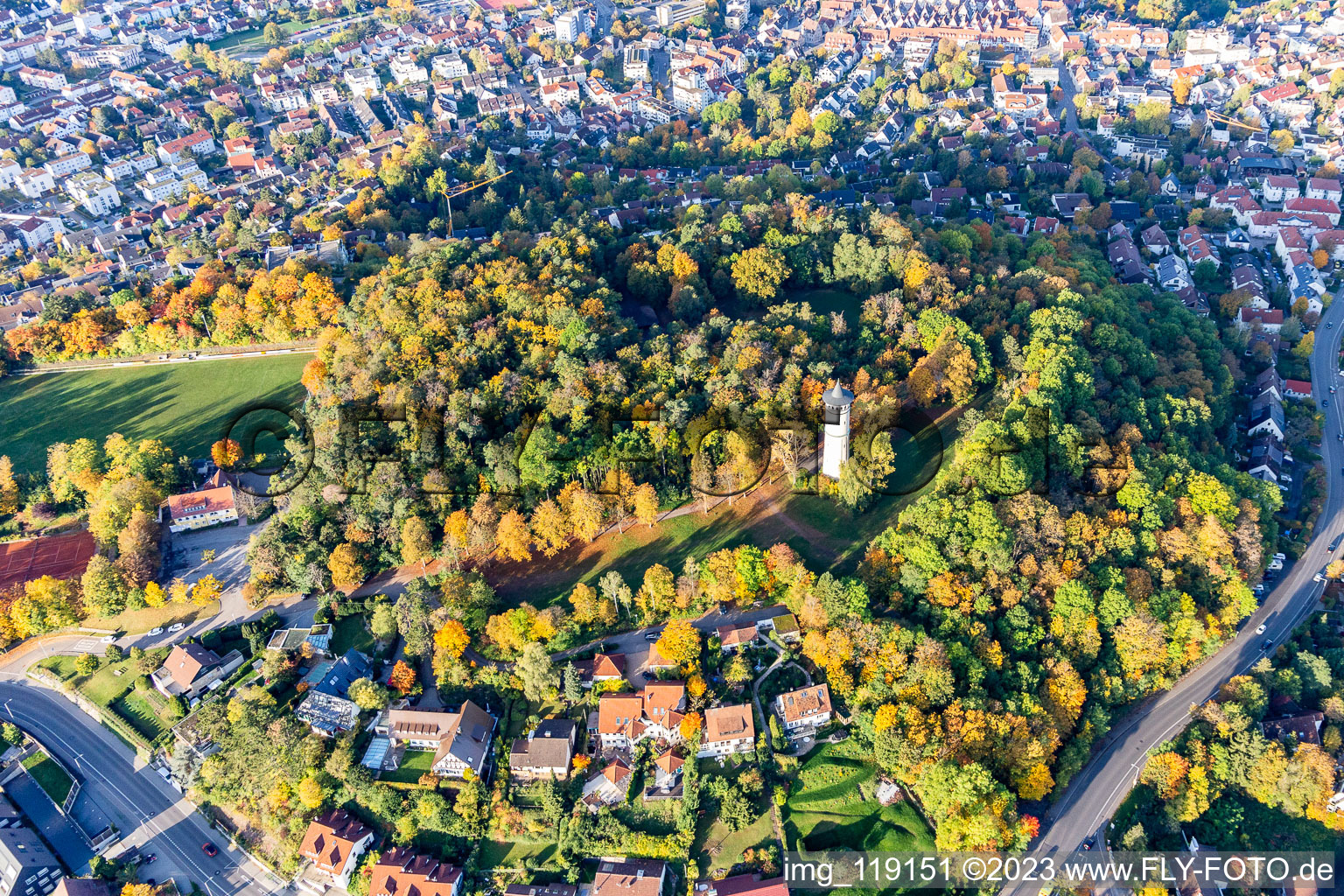 Luftaufnahme von Engelbergturm, Engelbergwiese in Leonberg im Bundesland Baden-Württemberg, Deutschland