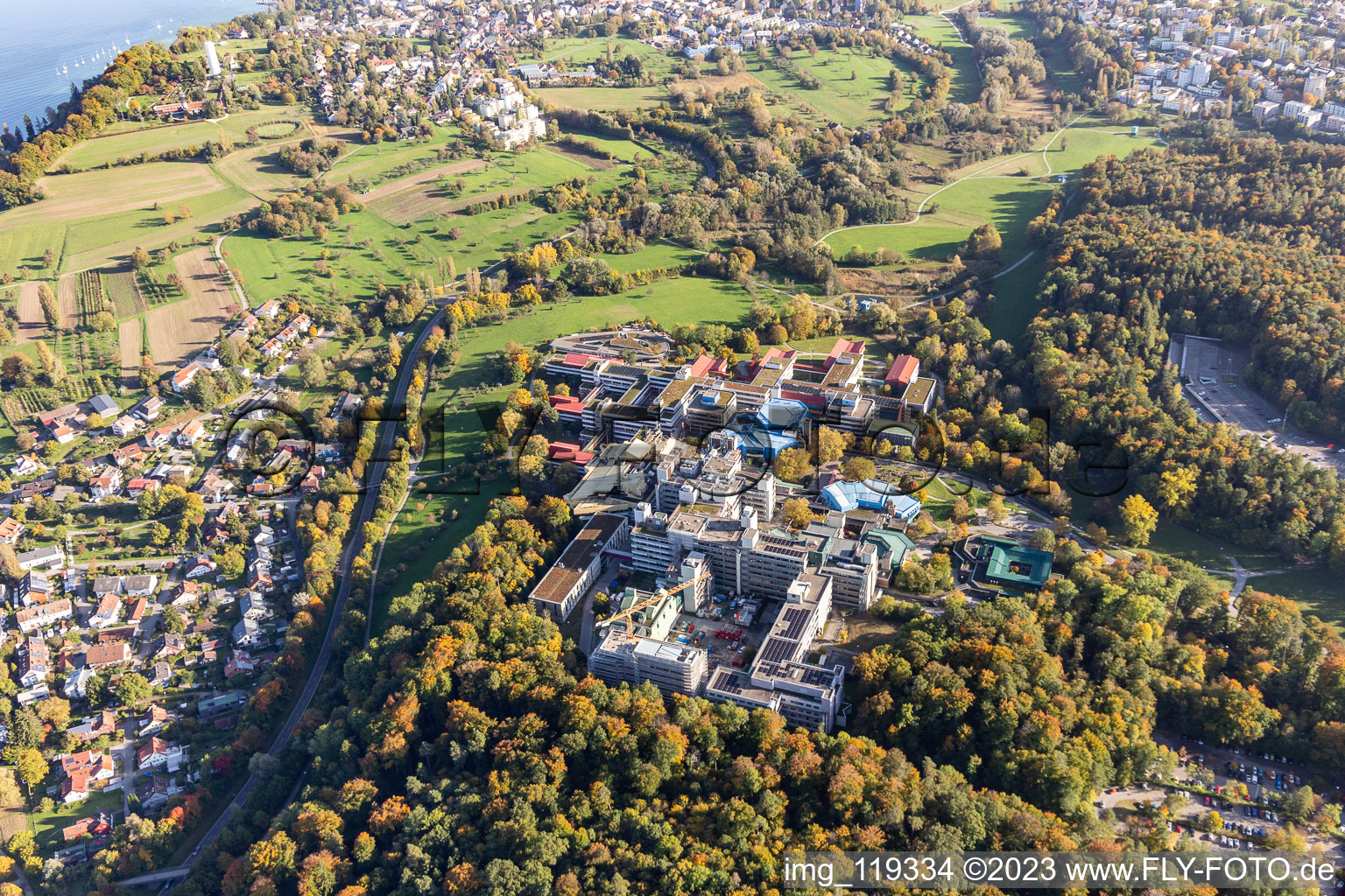 Luftbild von Campus- Gebäude der Universität " Universität Konstanz " an der Universitätsstraße im Ortsteil Egg in Konstanz im Bundesland Baden-Württemberg, Deutschland