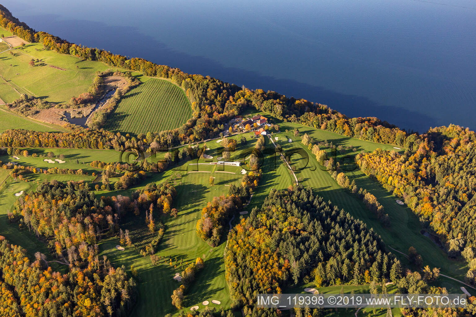 Gelände des Golfplatz des Golf-Club Konstanz im Ortsteil Langenrain in Allensbach im Bundesland Baden-Württemberg, Deutschland