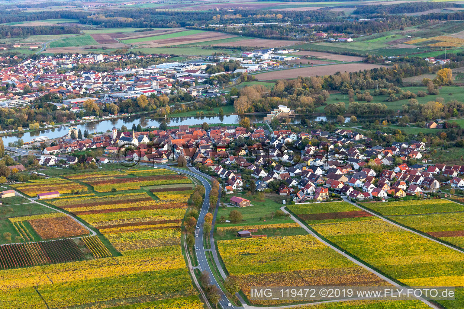 Astheim im Bundesland Bayern, Deutschland aus der Luft betrachtet