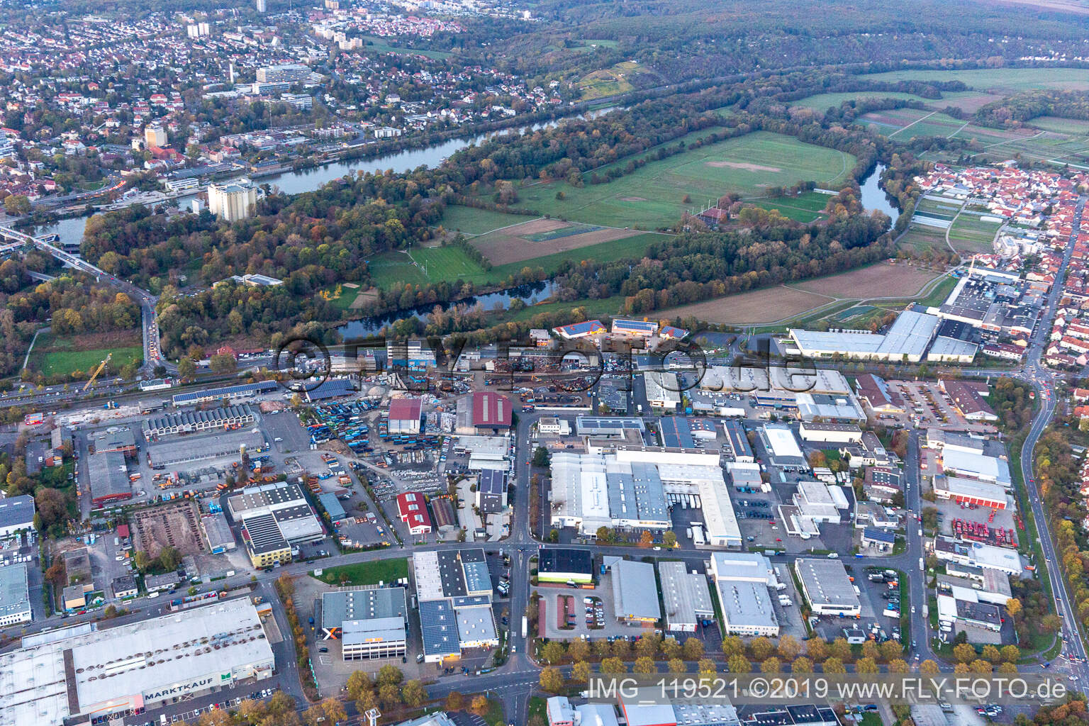 Luftbild von Gewerbegebiet Sennfeld West im Bundesland Bayern, Deutschland