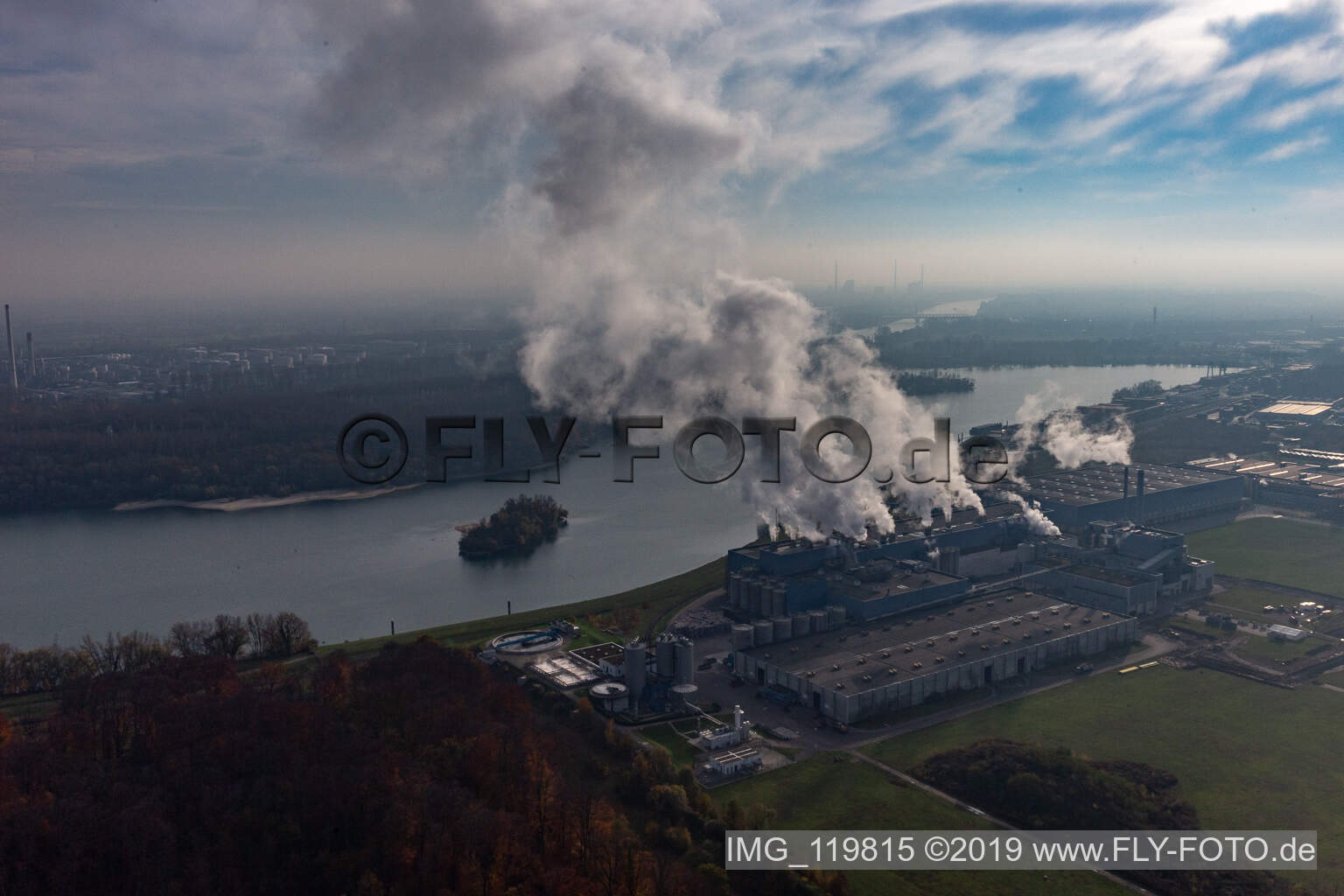 Luftaufnahme von Papierfabrik Palm in Wörth am Rhein im Bundesland Rheinland-Pfalz, Deutschland
