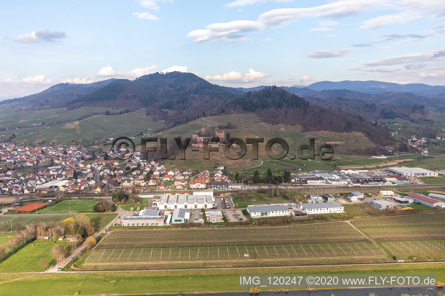 Luftbild von Ortenberg im Bundesland Baden-Württemberg, Deutschland