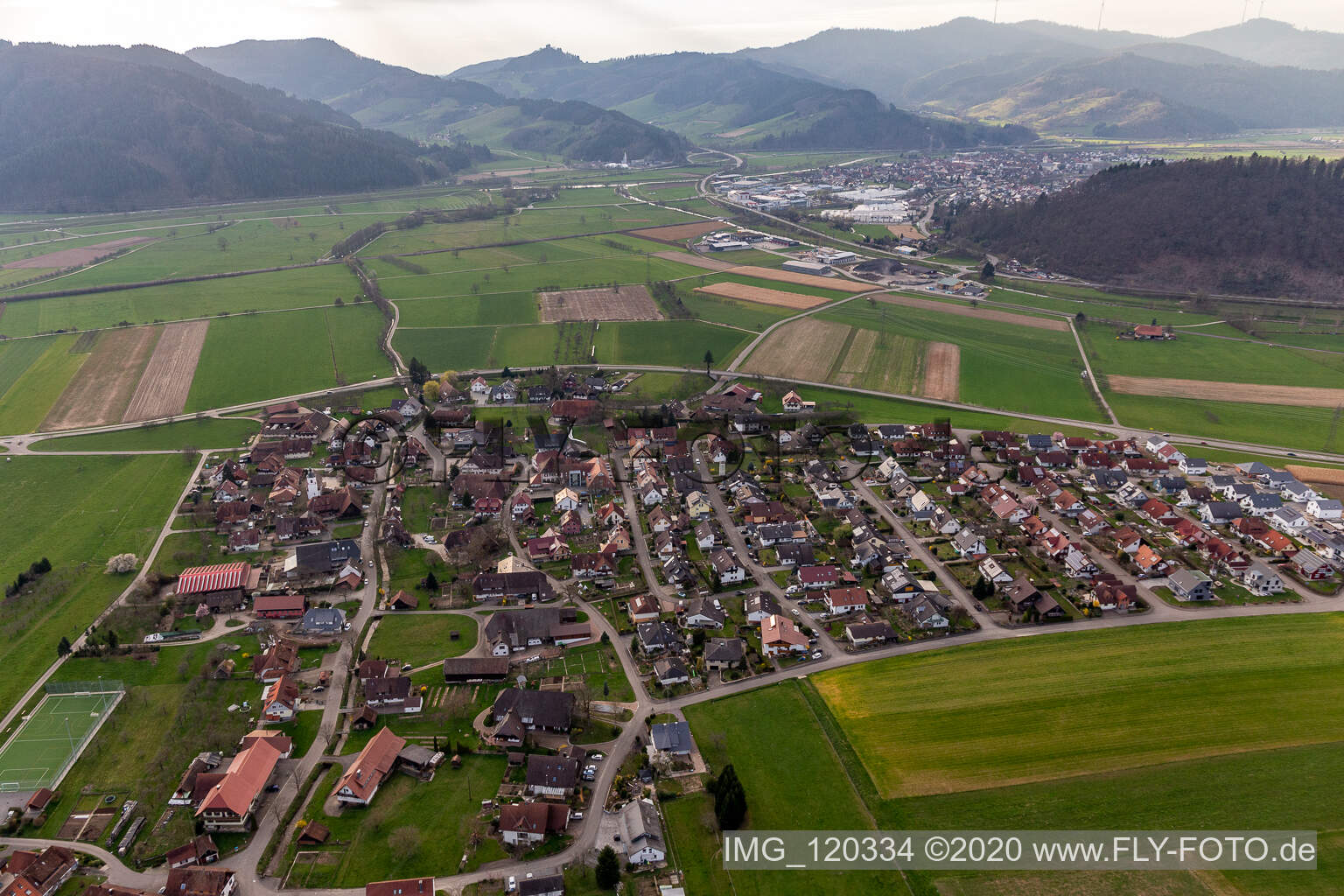 Luftbild von Unterentersbach im Bundesland Baden-Württemberg, Deutschland
