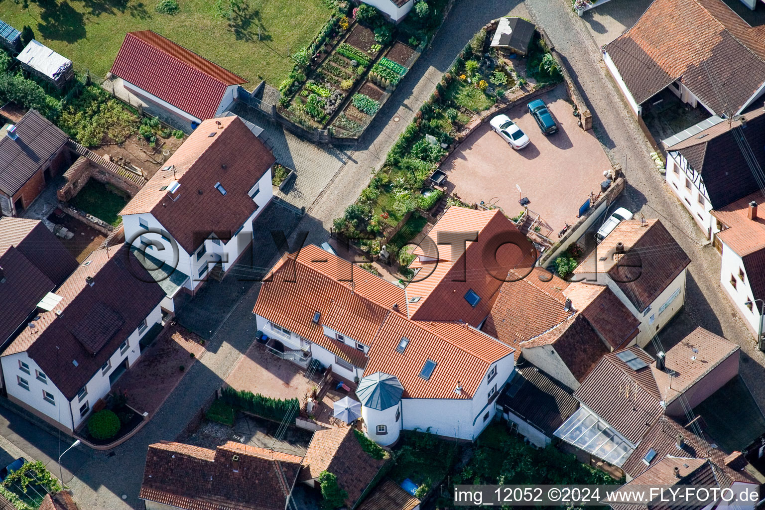 Hügelstr im Ortsteil Gräfenhausen in Annweiler am Trifels im Bundesland Rheinland-Pfalz, Deutschland