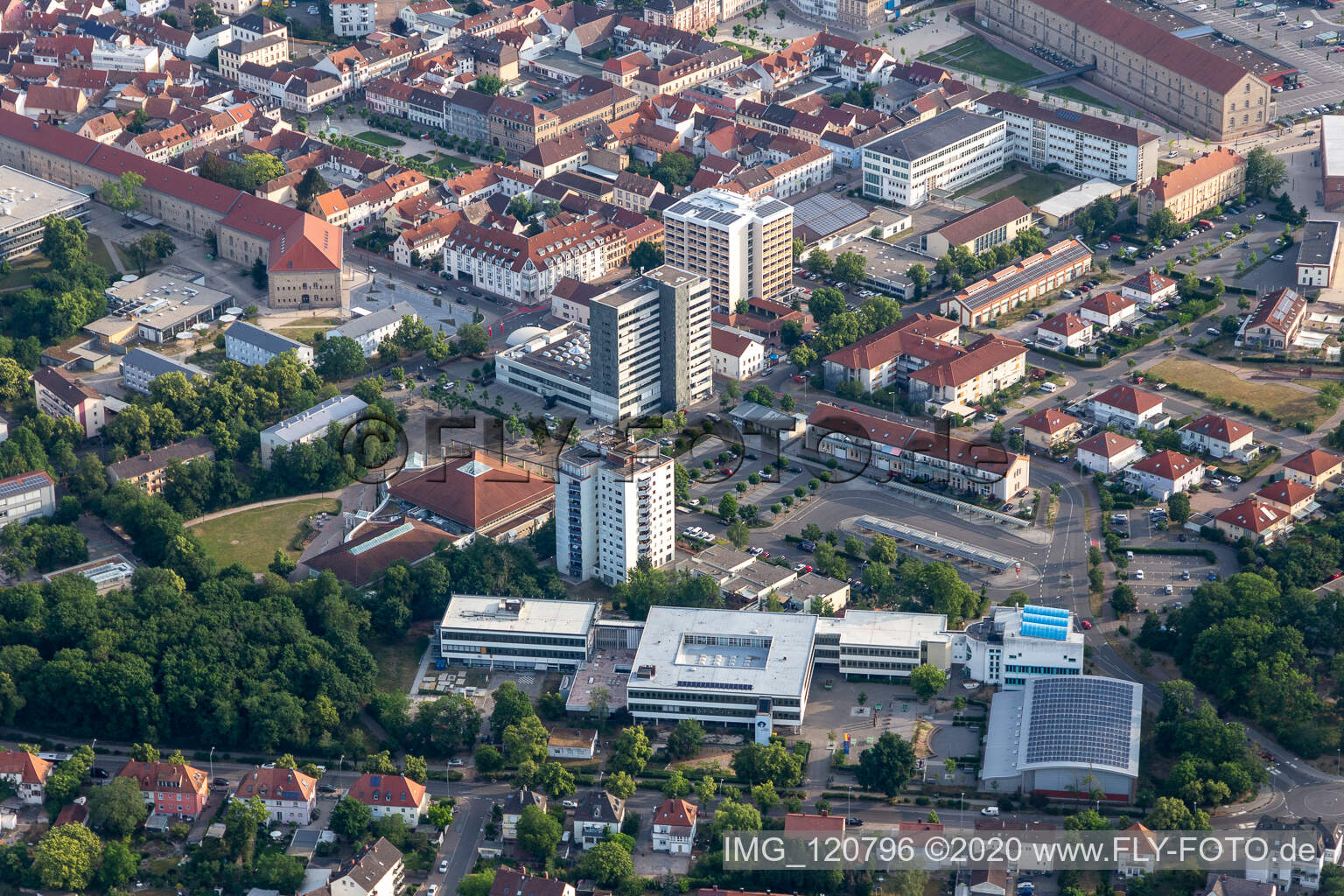 Goethe-Gymnasium in Germersheim im Bundesland Rheinland-Pfalz, Deutschland