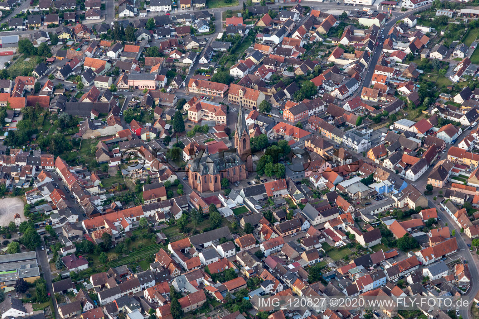 Drohnenbild von Ortsteil Rheinsheim in Philippsburg im Bundesland Baden-Württemberg, Deutschland