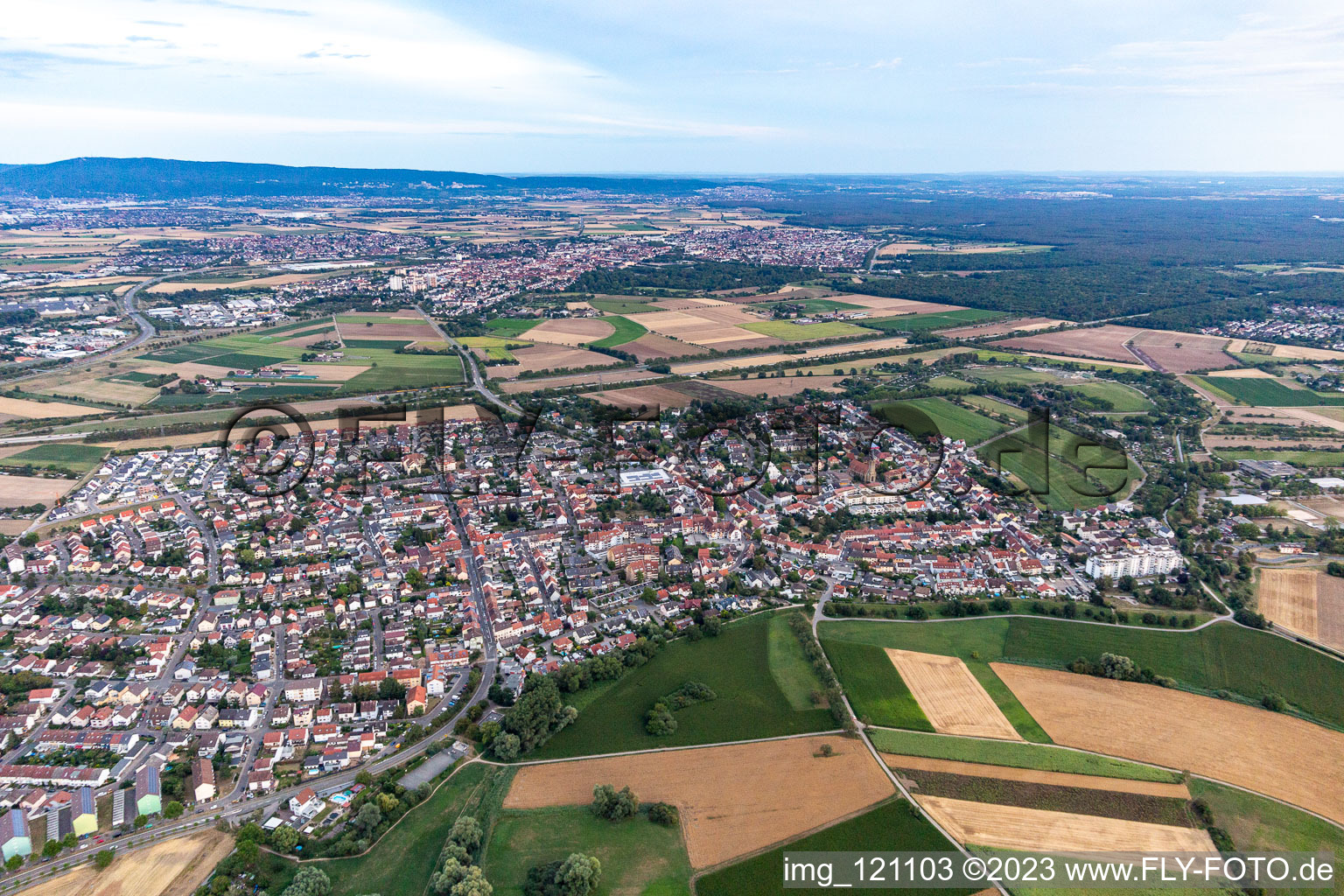 Schrägluftbild von Brühl im Bundesland Baden-Württemberg, Deutschland