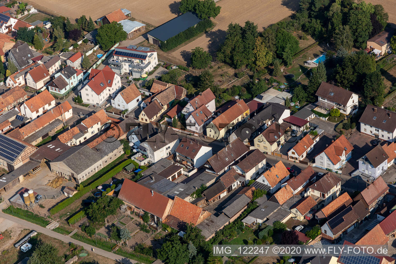 Saarstr in Kandel im Bundesland Rheinland-Pfalz, Deutschland von oben gesehen