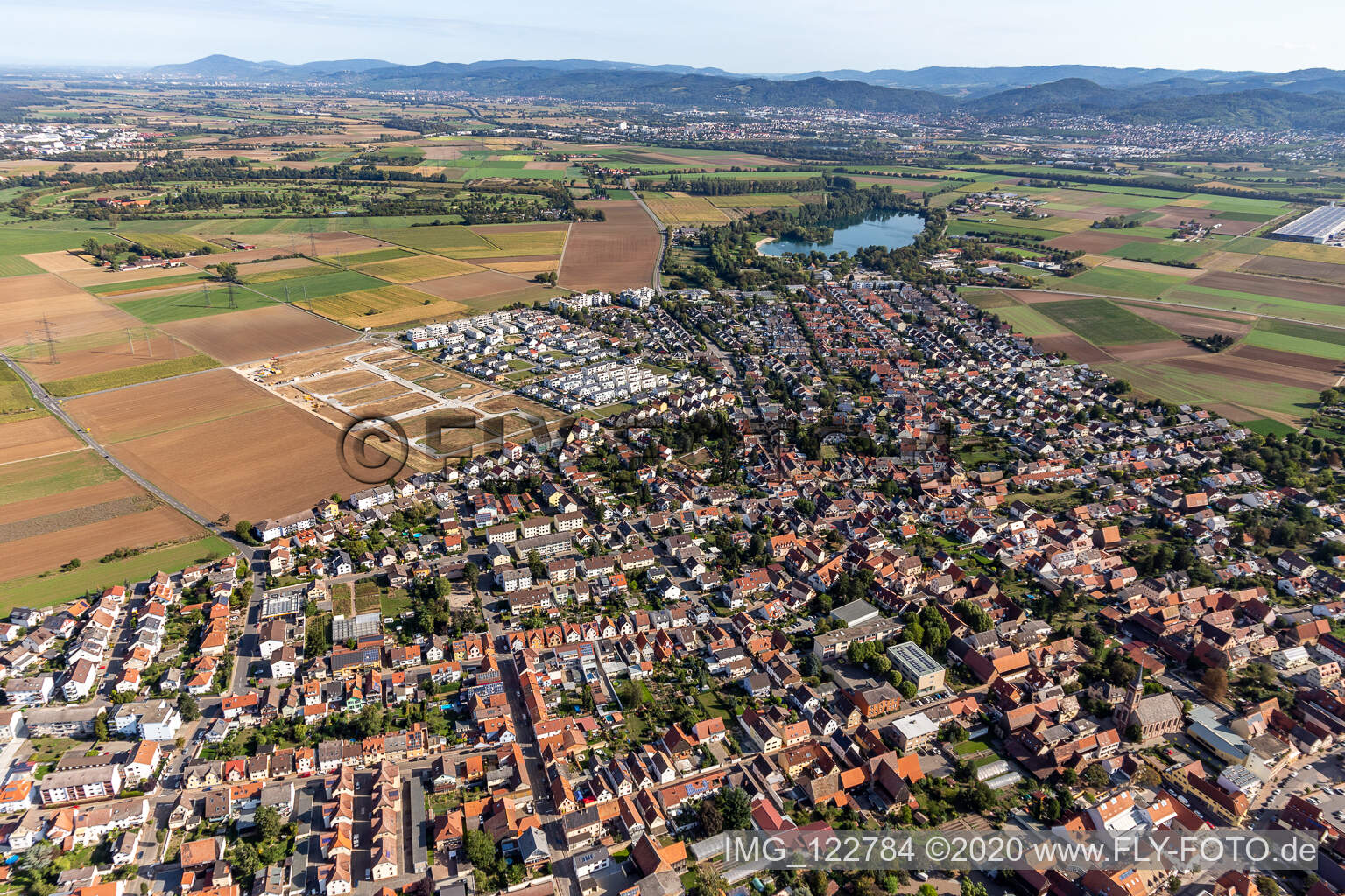 Heddesheim im Bundesland Baden-Württemberg, Deutschland von der Drohne aus gesehen
