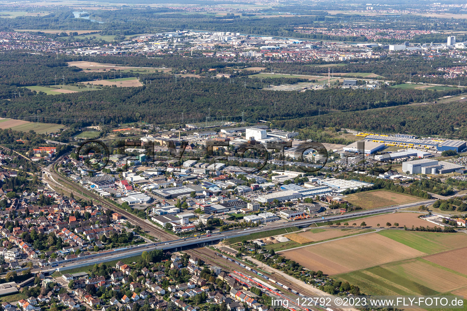 Industriegebiet Friedrichsfeld in Mannheim im Bundesland Baden-Württemberg, Deutschland