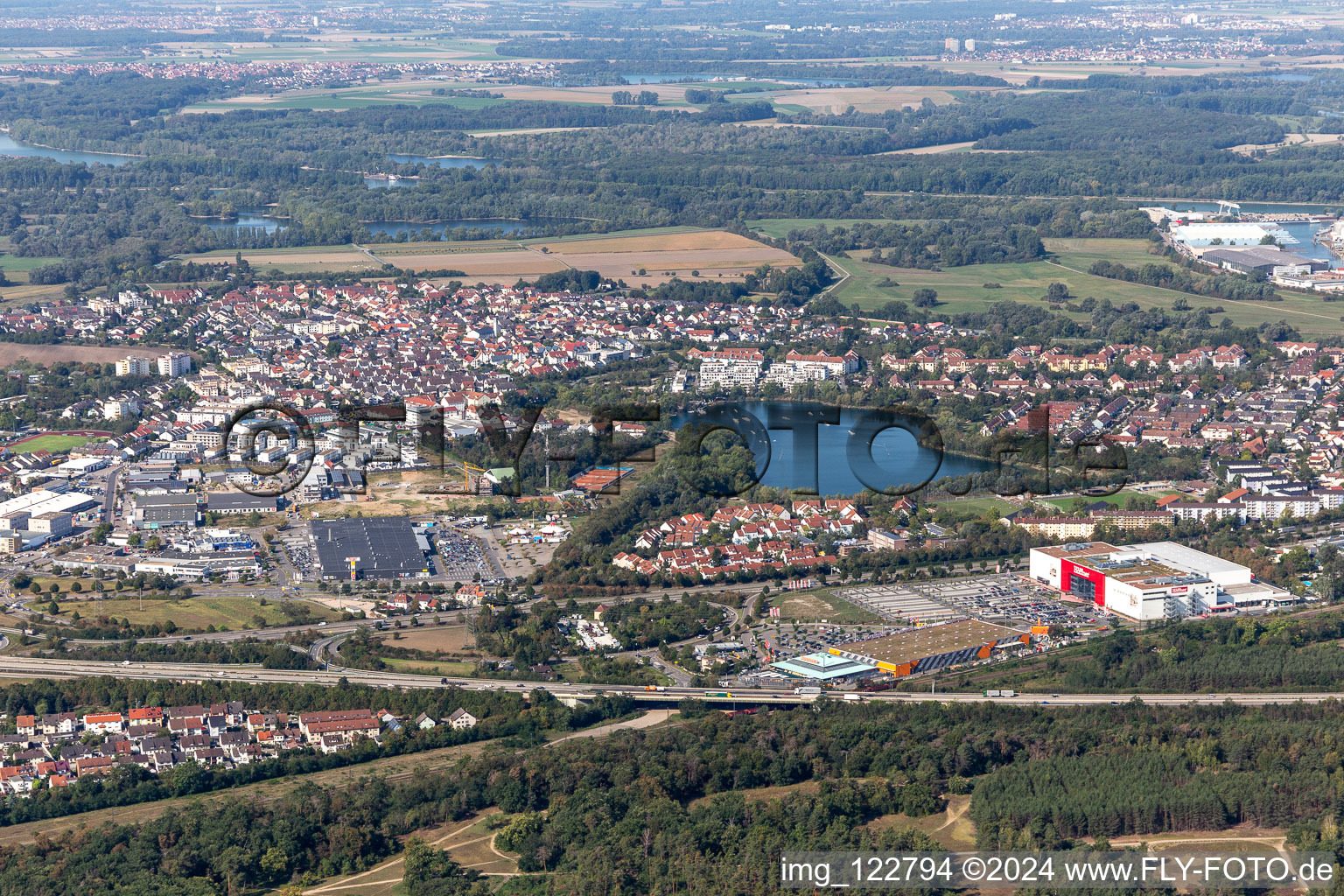 Rheinauer See in Mannheim im Bundesland Baden-Württemberg, Deutschland