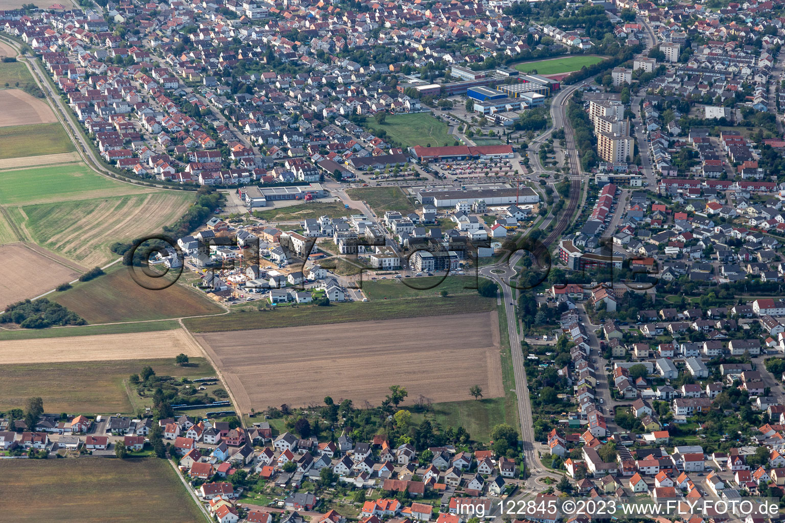 Hochstetten, Quartier 2020 Entwicklungsgebiet Biegen-Durlacher Weg in Linkenheim-Hochstetten im Bundesland Baden-Württemberg, Deutschland