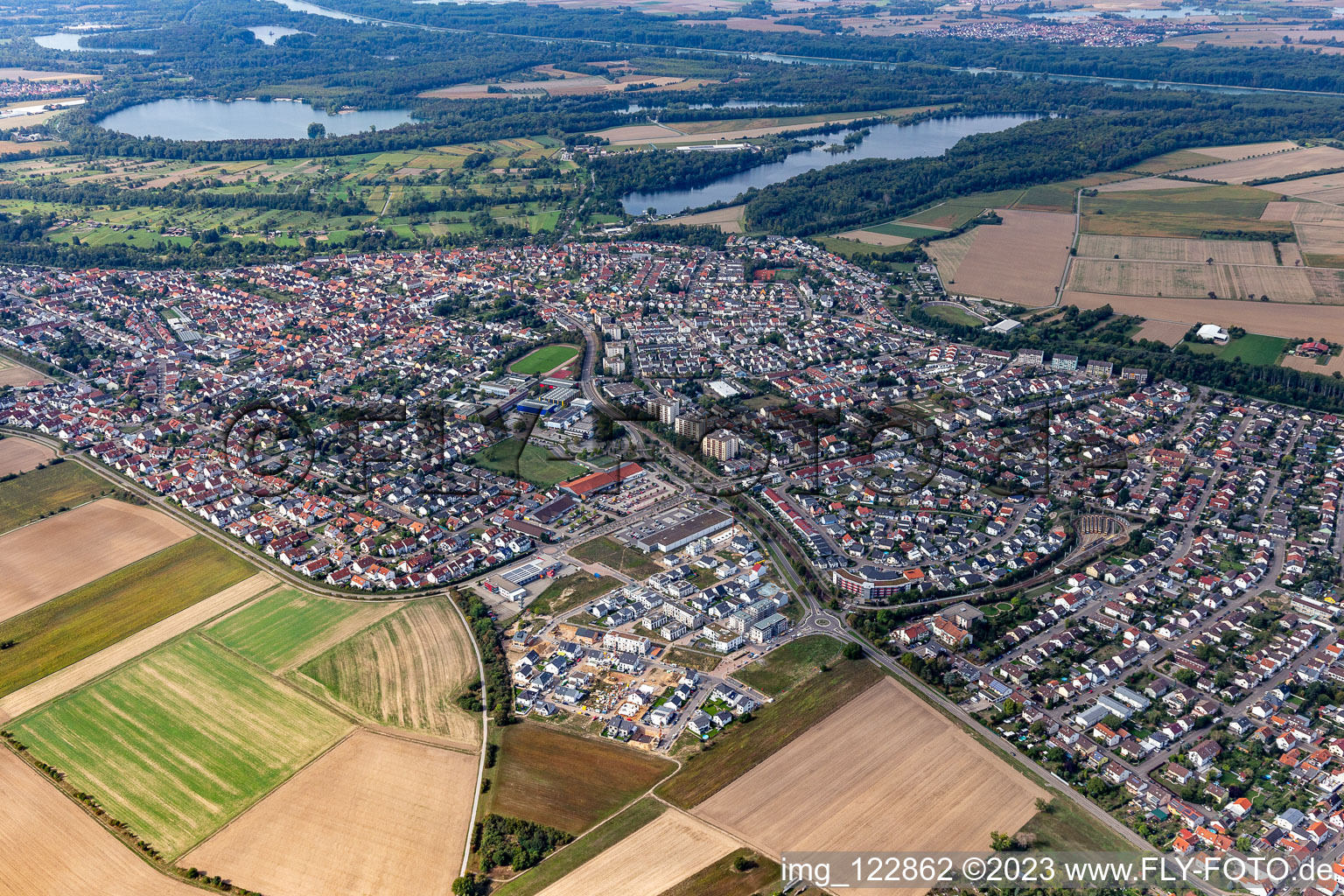Ortsteil Hochstetten in Linkenheim-Hochstetten im Bundesland Baden-Württemberg, Deutschland von oben gesehen