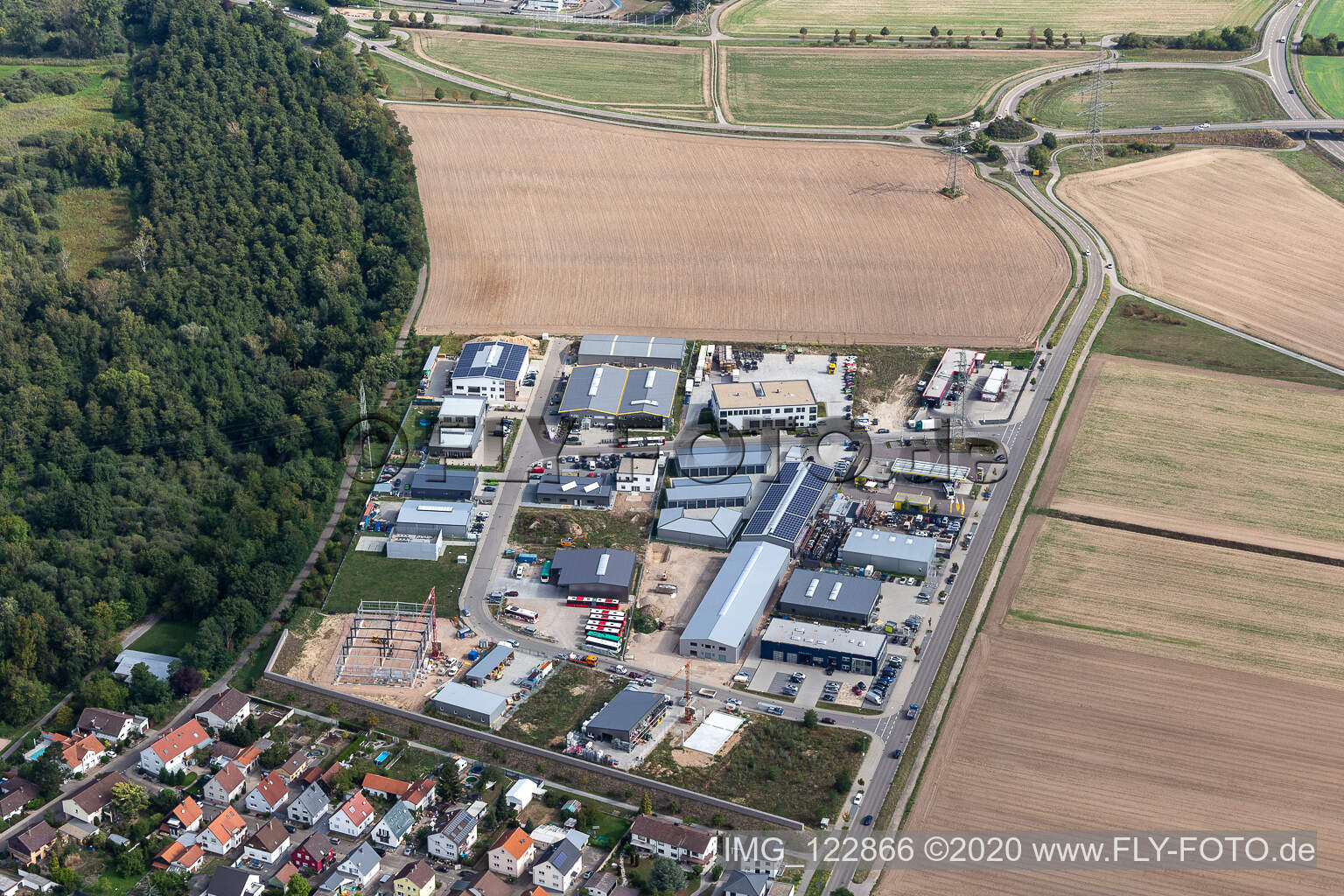 Luftaufnahme von Hochstetten, Quartier 2020 Entwicklungsgebiet Biegen-Durlacher Weg in Linkenheim-Hochstetten im Bundesland Baden-Württemberg, Deutschland