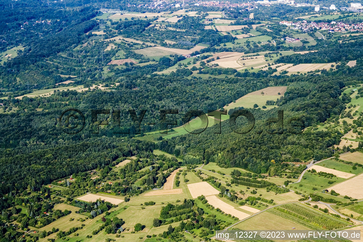 Luftaufnahme von Naturschutzgebiet Kettelbachtal in Gräfenhausen im Bundesland Baden-Württemberg, Deutschland