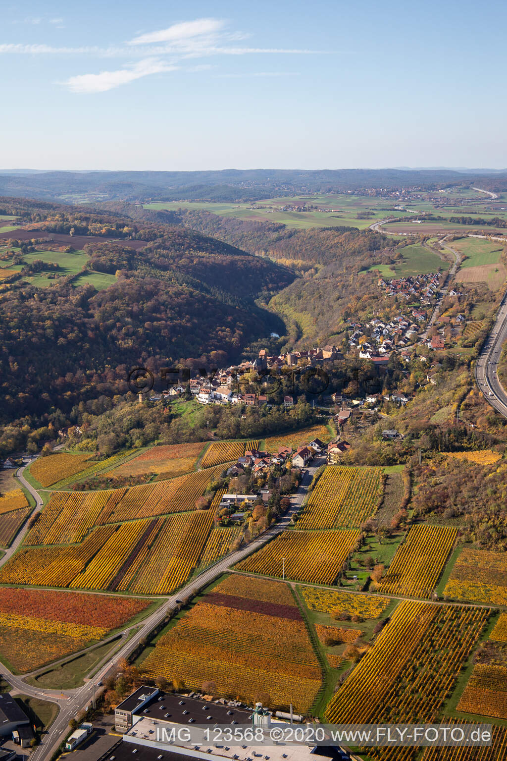 Neuleiningen im Bundesland Rheinland-Pfalz, Deutschland von oben gesehen