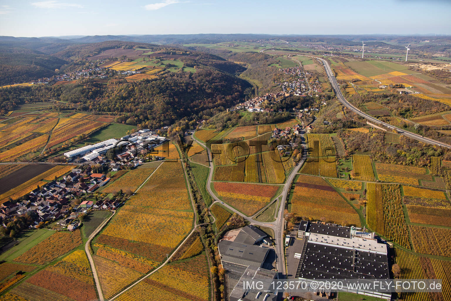 Neuleiningen im Bundesland Rheinland-Pfalz, Deutschland aus der Vogelperspektive