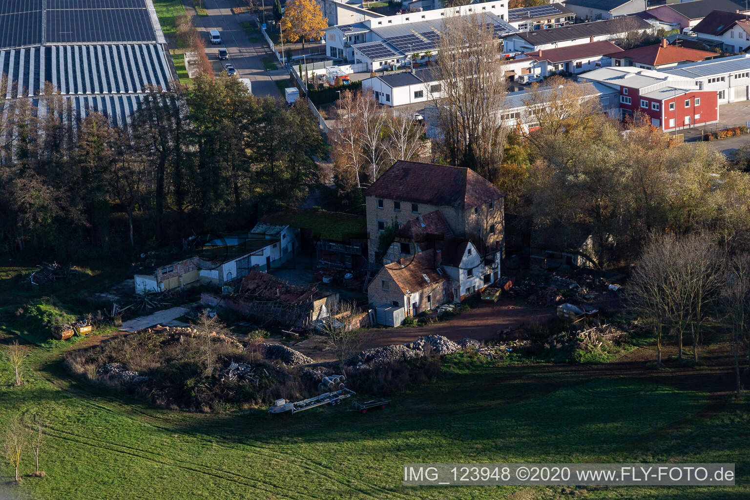 Ehemalige Mühle Barthelsmühle im Ortsteil Minderslachen in Kandel im Bundesland Rheinland-Pfalz, Deutschland