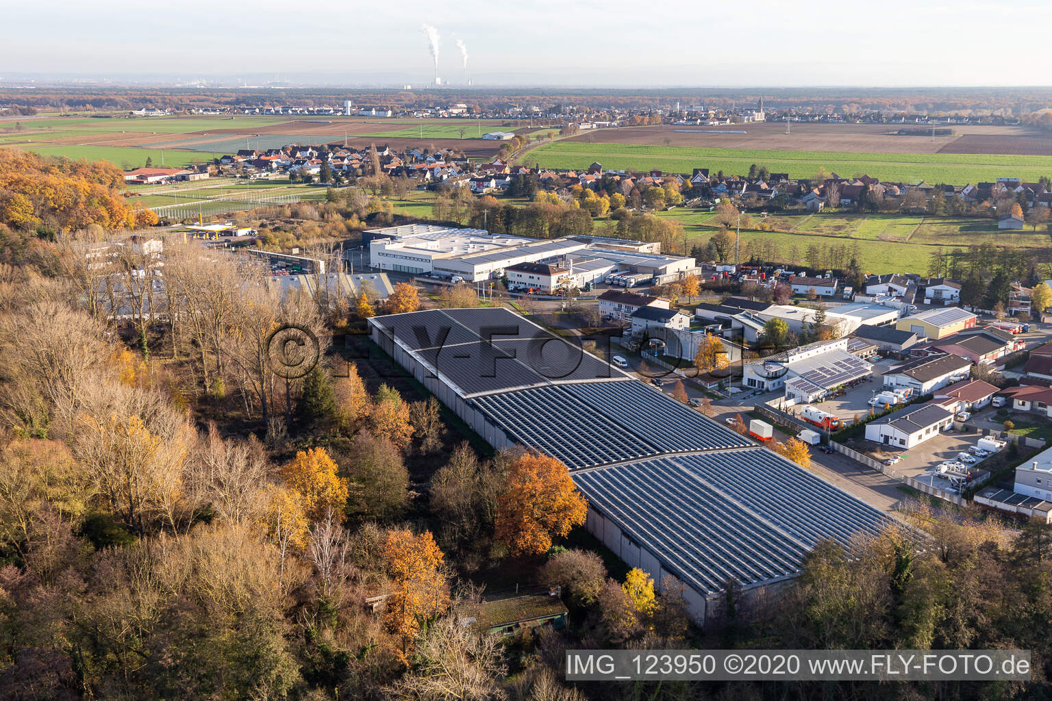 Luftbild von Gewerbegebiet Horst, Barthelsmühlring im Ortsteil Minderslachen in Kandel im Bundesland Rheinland-Pfalz, Deutschland