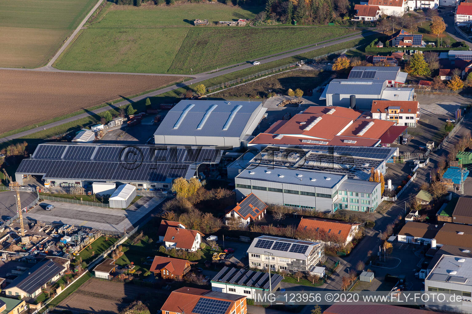 Gewerbegebiet Im Gereut in Hatzenbühl im Bundesland Rheinland-Pfalz, Deutschland aus der Luft