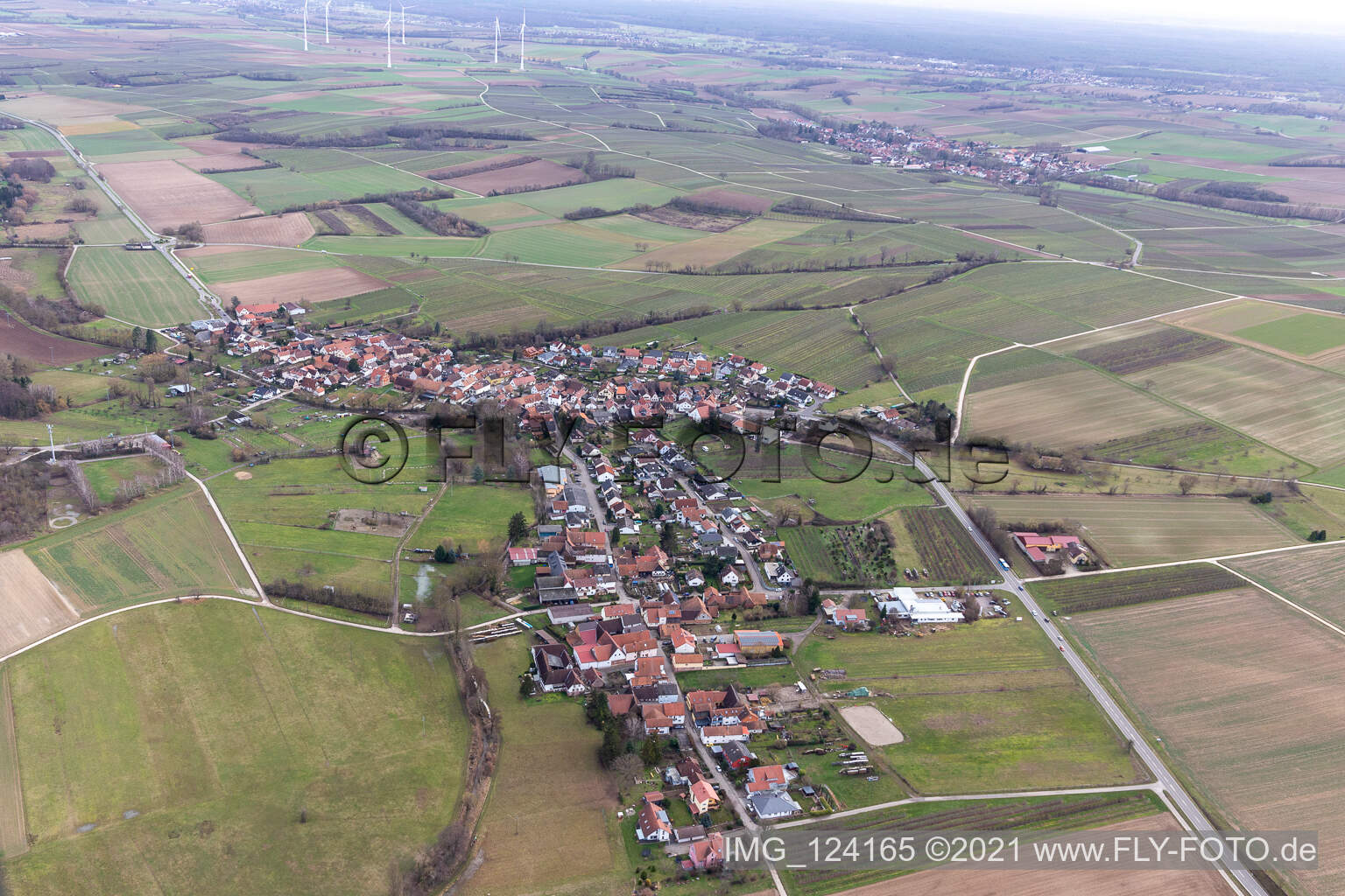 Drohnenbild von Oberhausen im Bundesland Rheinland-Pfalz, Deutschland