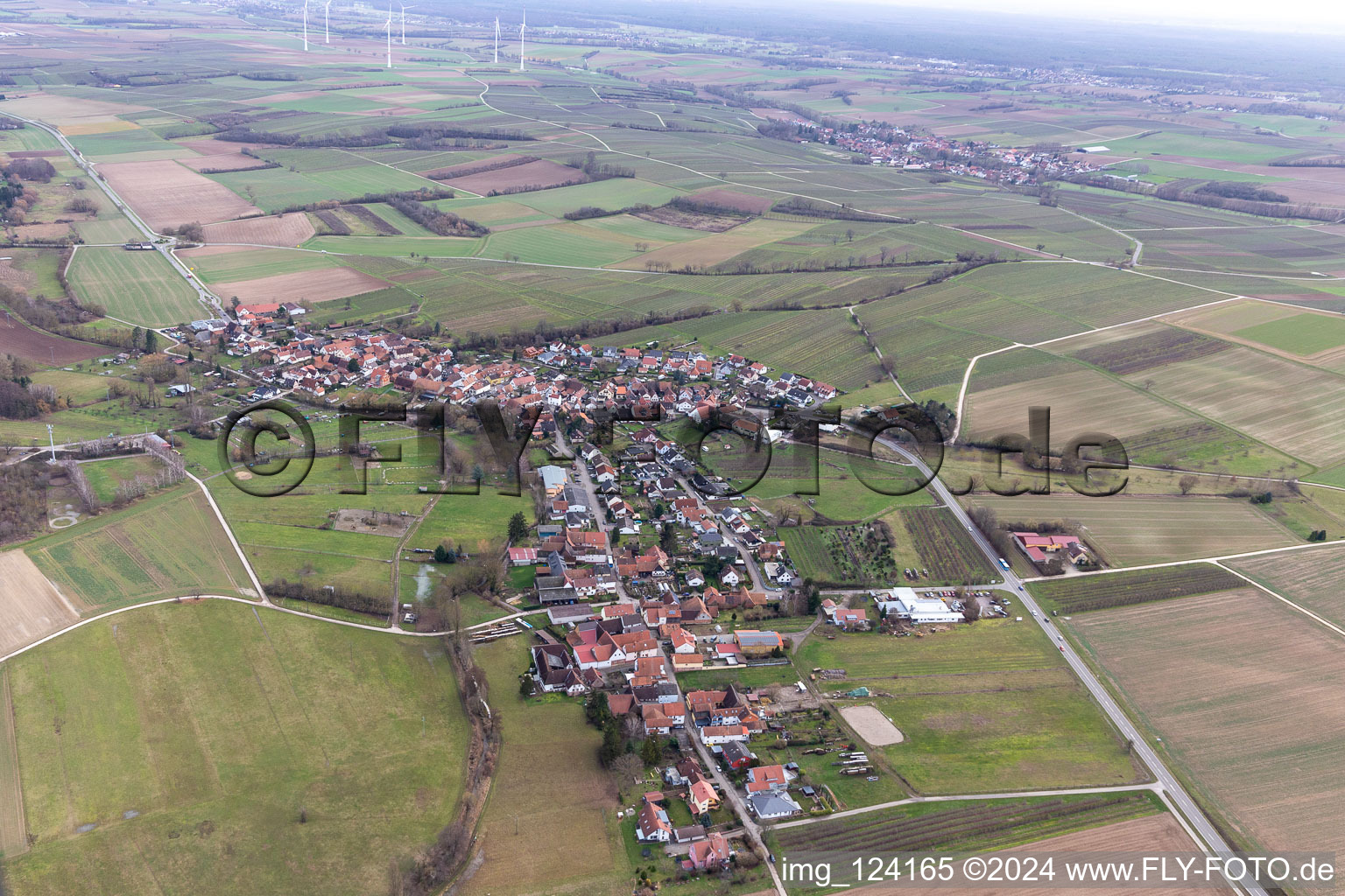 Drohnenbild von Oberhausen im Bundesland Rheinland-Pfalz, Deutschland