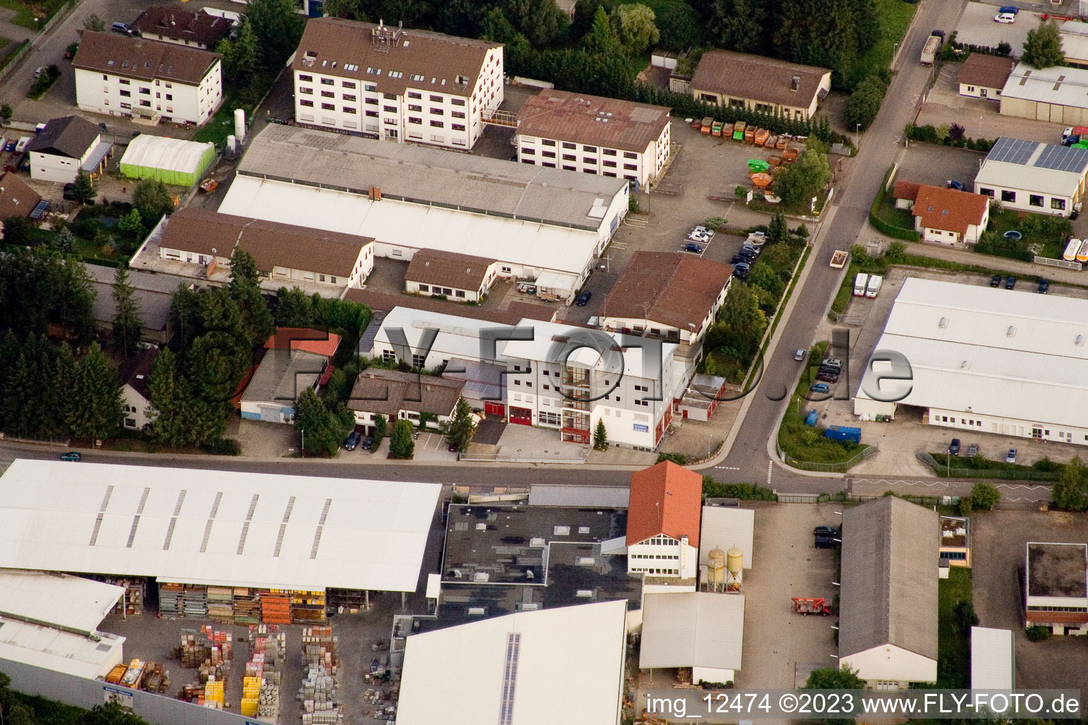 Ittersbach, Industriegebiet im Ortsteil Im Stockmädle in Karlsbad im Bundesland Baden-Württemberg, Deutschland aus der Luft betrachtet