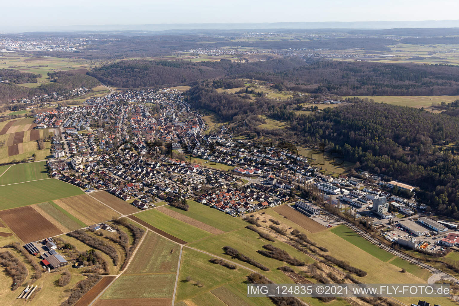 Schrägluftbild von Aidlingen im Bundesland Baden-Württemberg, Deutschland