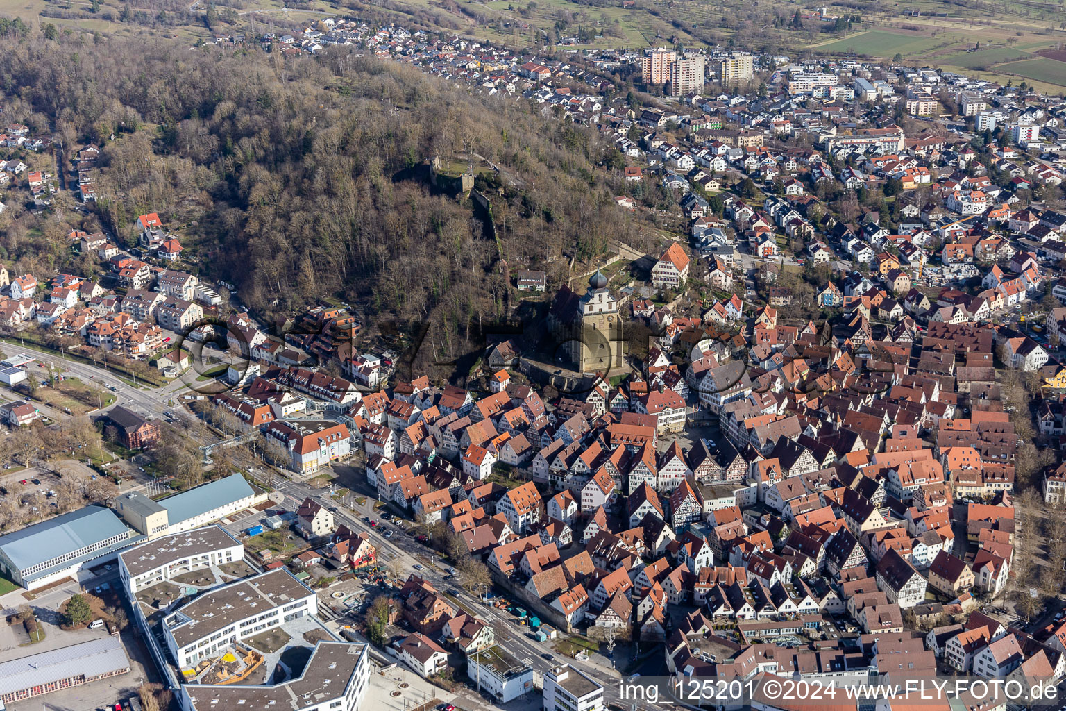 Historische Altstadt aus Nordwesten in Herrenberg im Bundesland Baden-Württemberg, Deutschland