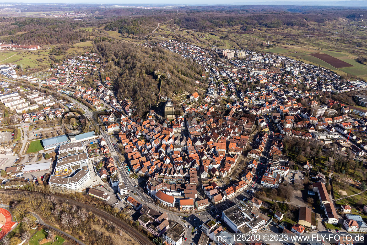 Stadtübersicht aus Westen in Herrenberg im Bundesland Baden-Württemberg, Deutschland