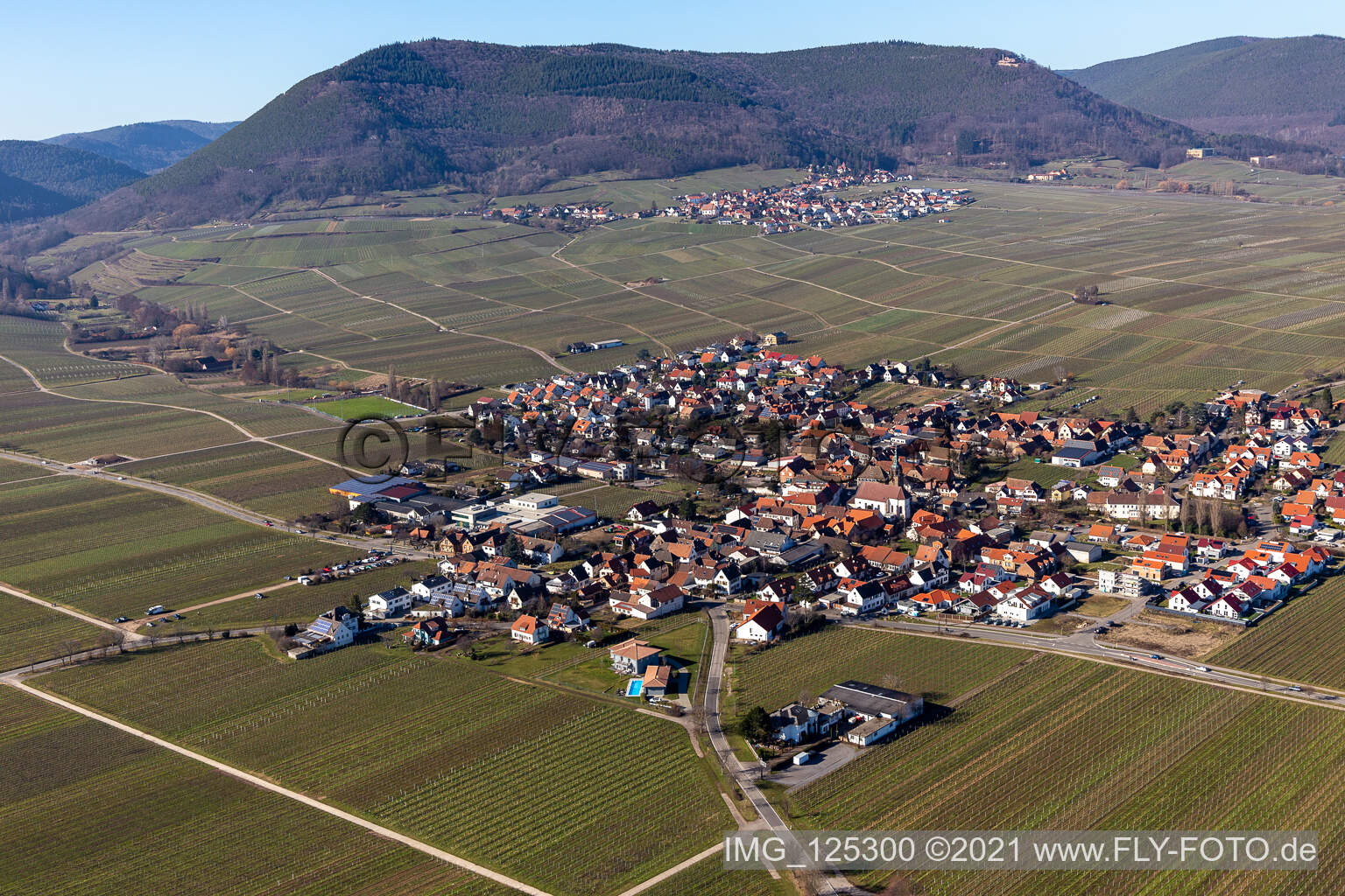 Hainfeld im Bundesland Rheinland-Pfalz, Deutschland aus der Luft betrachtet