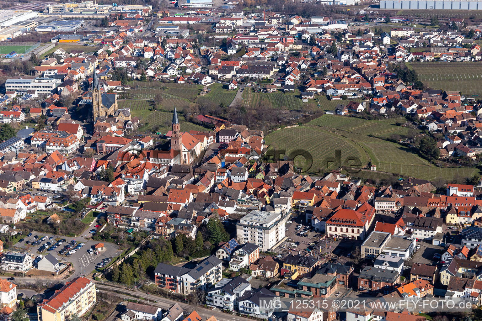 Ludwigsplatz in Edenkoben im Bundesland Rheinland-Pfalz, Deutschland