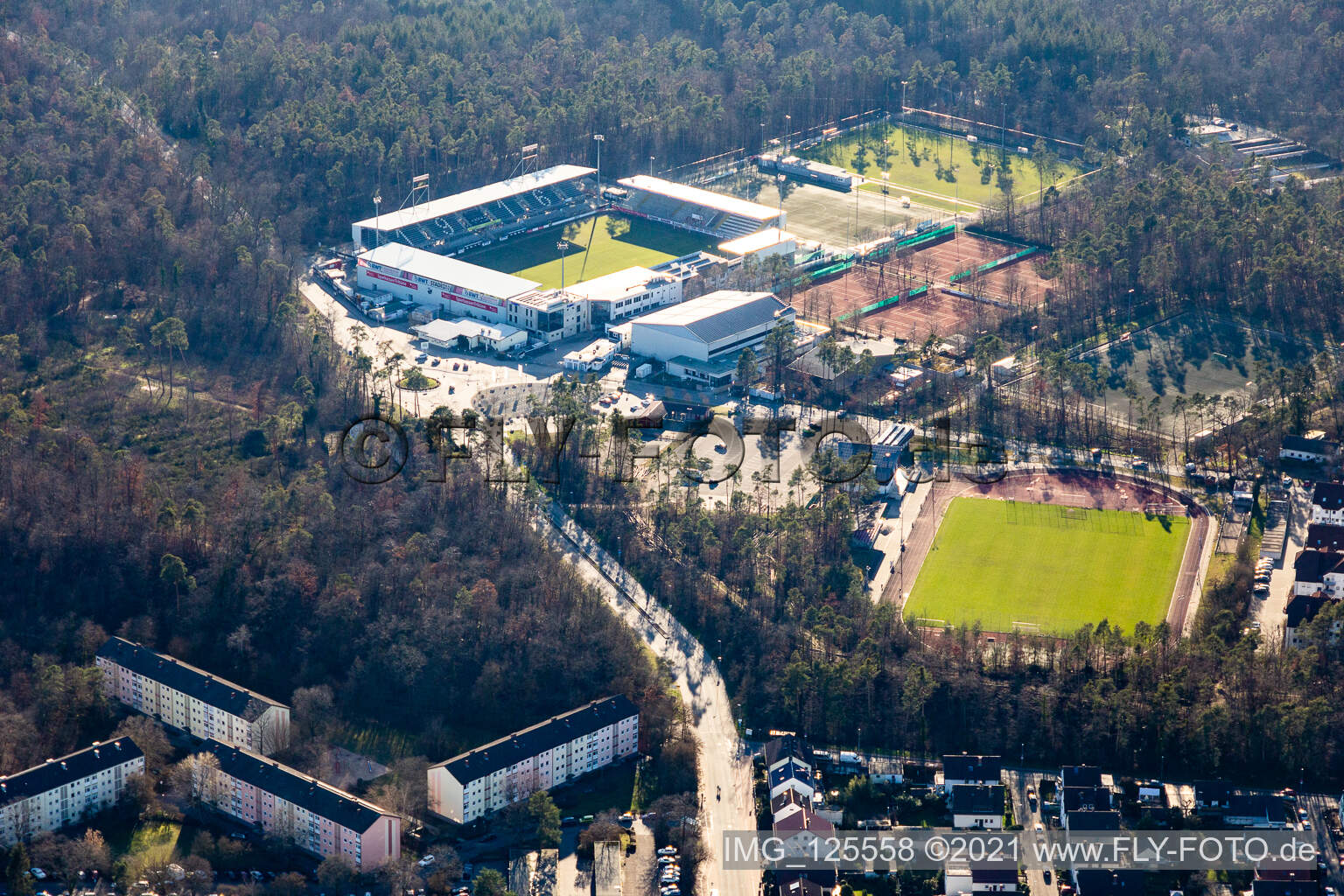 Walter-Reinhard-Stadion und BWT Stadion am Hardtwald in Sandhausen im Bundesland Baden-Württemberg, Deutschland