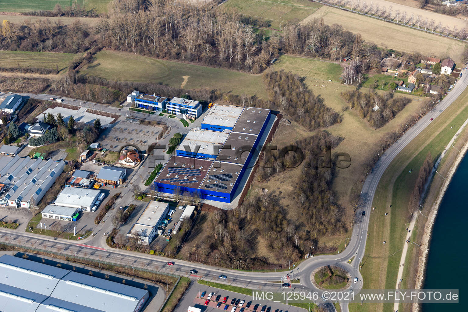 Gebäude und Produktionshallen auf dem Fabrikgelände der Fohmann & Sachon GmbH & Co. KG An d. Hofweide in Speyer im Bundesland Rheinland-Pfalz, Deutschland