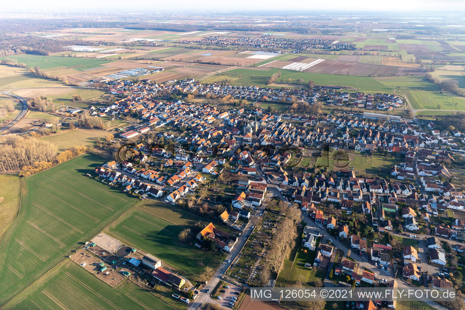 Luftbild von Ortsteil Geinsheim in Neustadt an der Weinstraße im Bundesland Rheinland-Pfalz, Deutschland