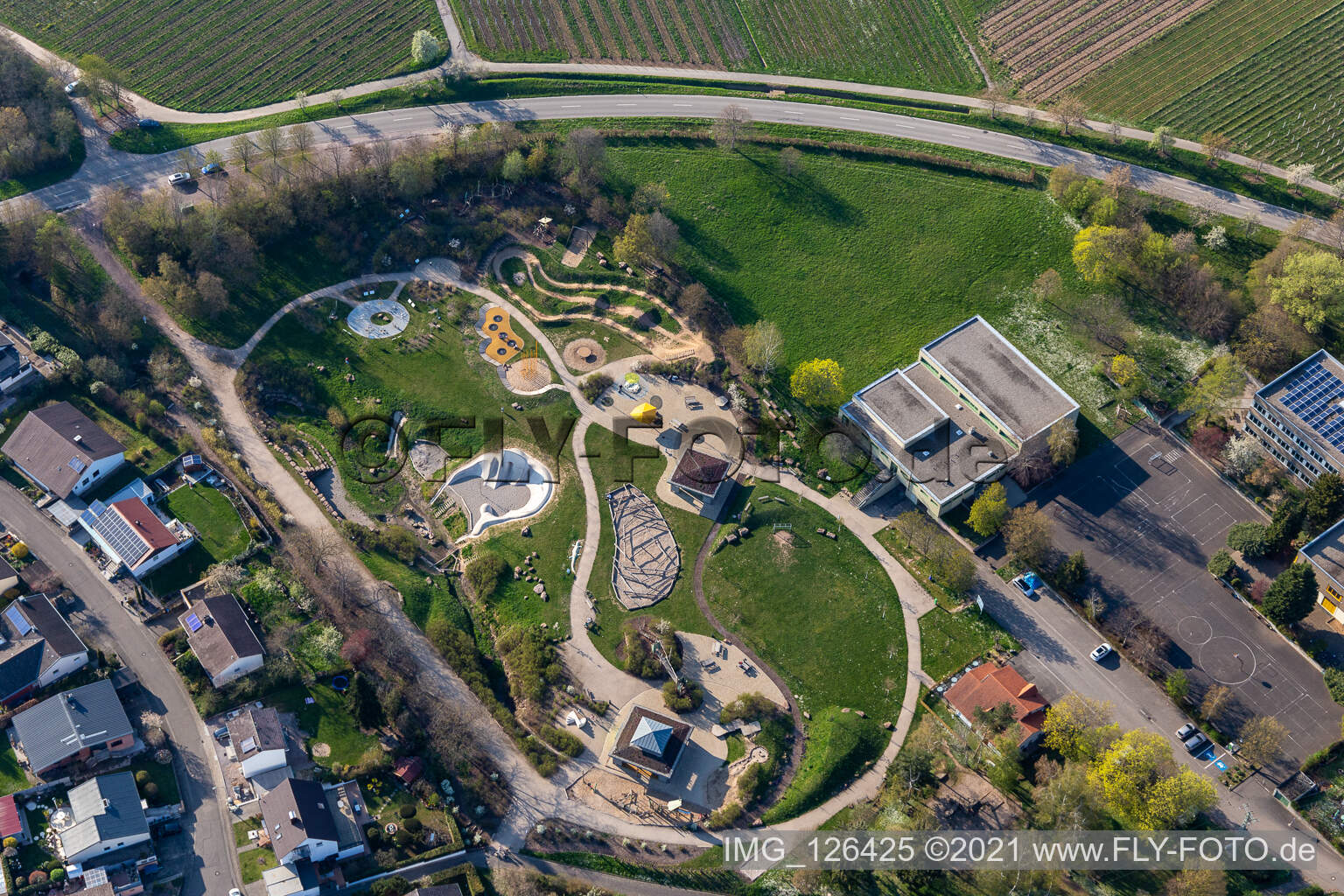 Luftbild von Spielplatz Alla-Hopp Anlage in Ilbesheim bei Landau in der Pfalz im Bundesland Rheinland-Pfalz, Deutschland