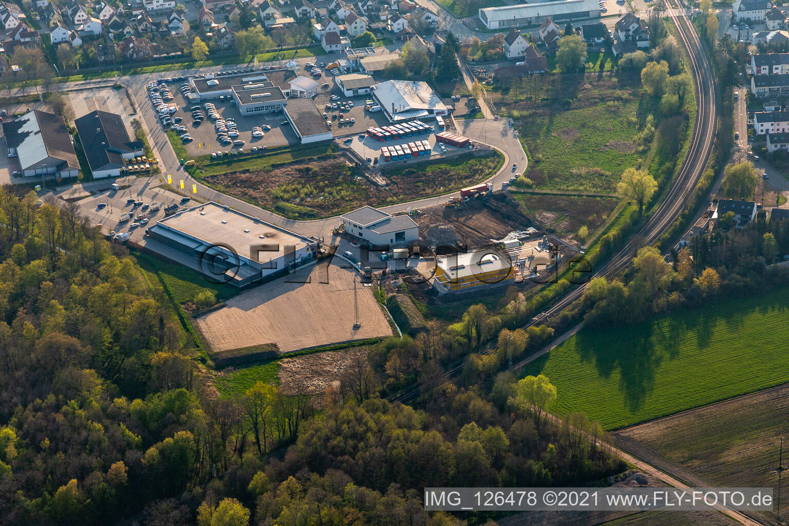 Luftbild von Neues Gewerbegebiet Lauterburger Straße in Kandel im Bundesland Rheinland-Pfalz, Deutschland