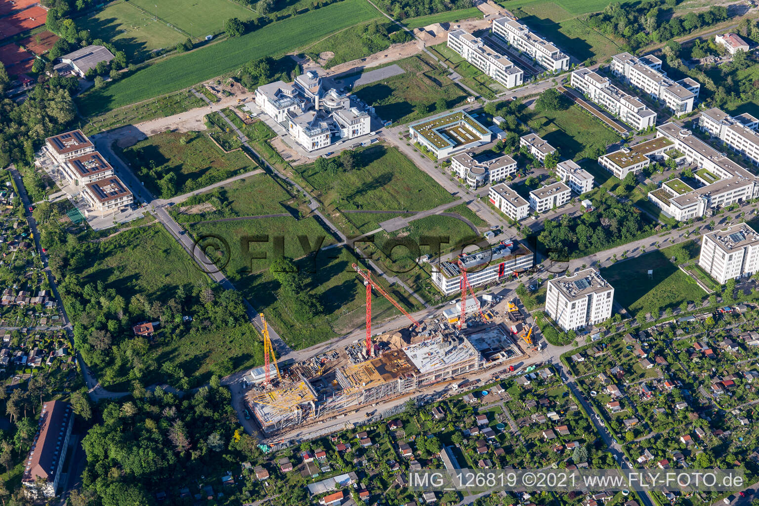 Luftbild von Technologiepark, Baustelle an der Emmy-Noether-Straße im Ortsteil Rintheim in Karlsruhe im Bundesland Baden-Württemberg, Deutschland