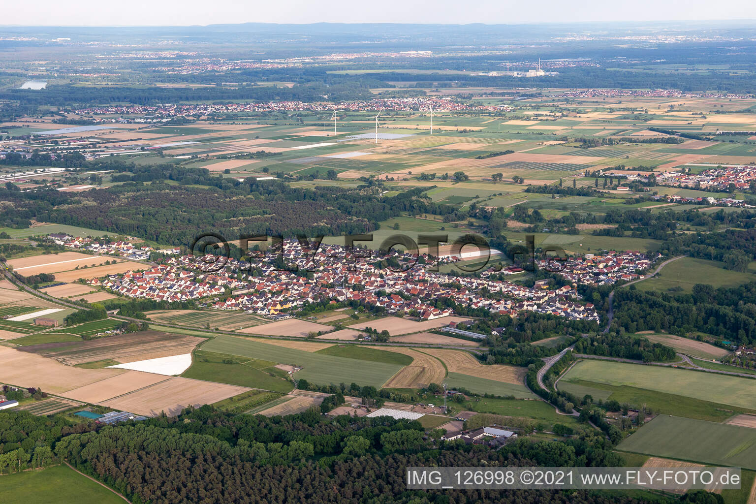 Hanhofen im Bundesland Rheinland-Pfalz, Deutschland aus der Luft betrachtet