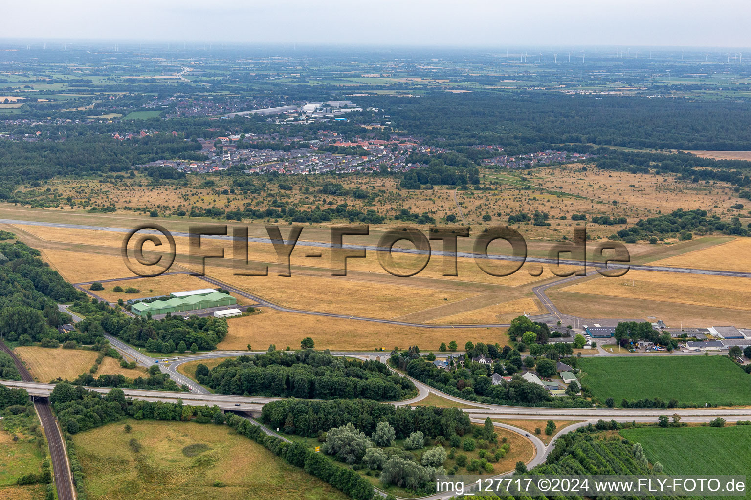 Luftaufnahme von Flensburger Flugplatz im Bundesland Schleswig-Holstein, Deutschland