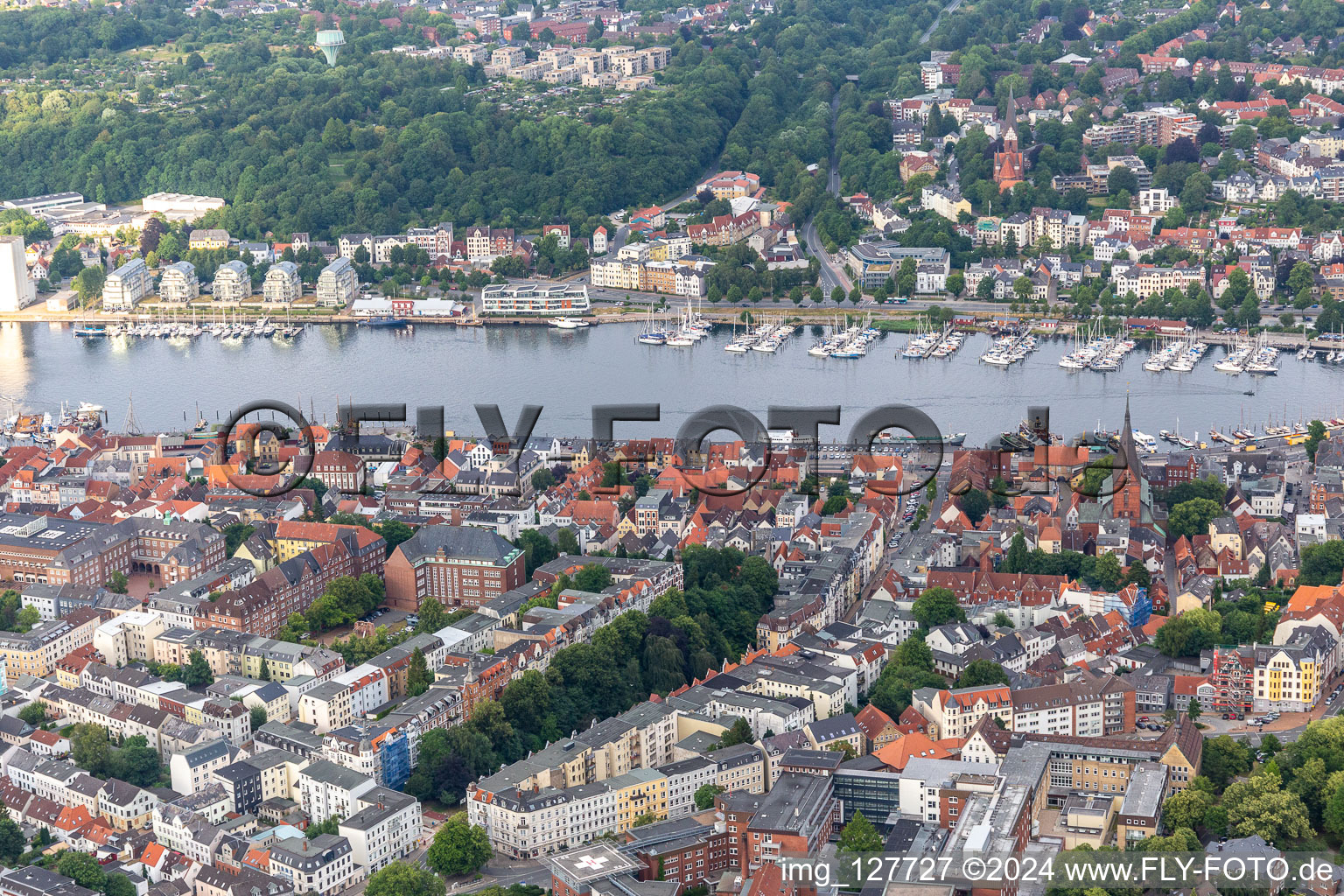 Ostufer der Förde, Yachthafen am Hafendamm, Hafensspitze in Flensburg im Bundesland Schleswig-Holstein, Deutschland