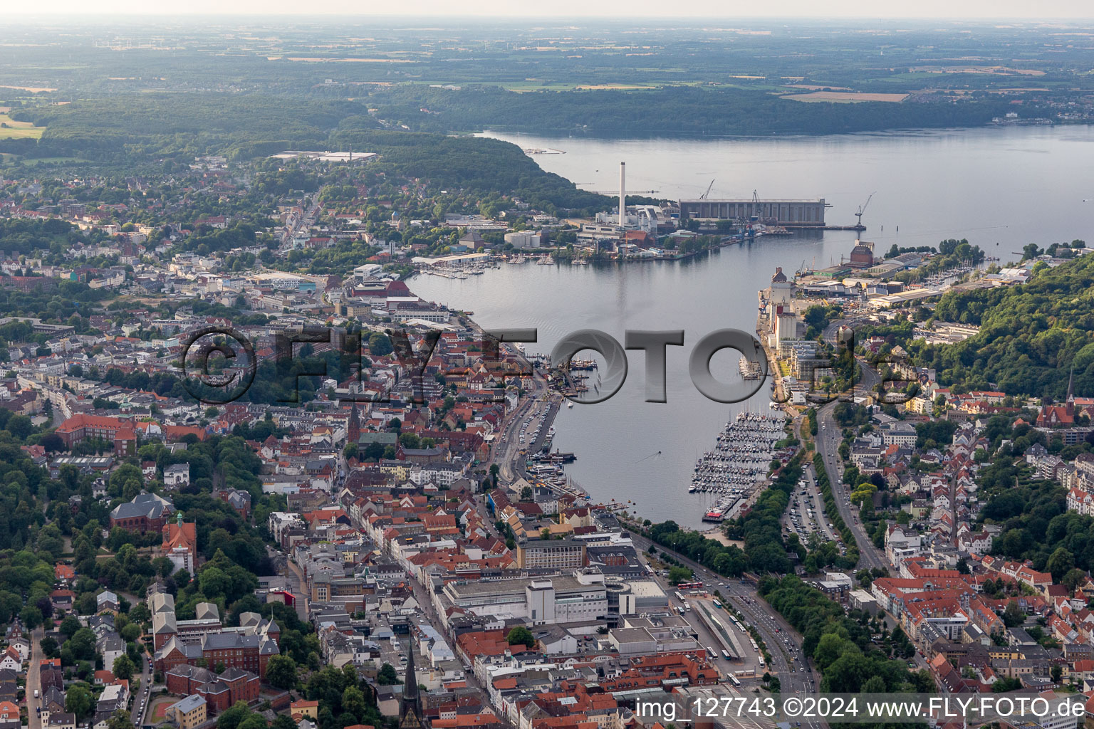 Luftaufnahme von Förde in Flensburg im Bundesland Schleswig-Holstein, Deutschland