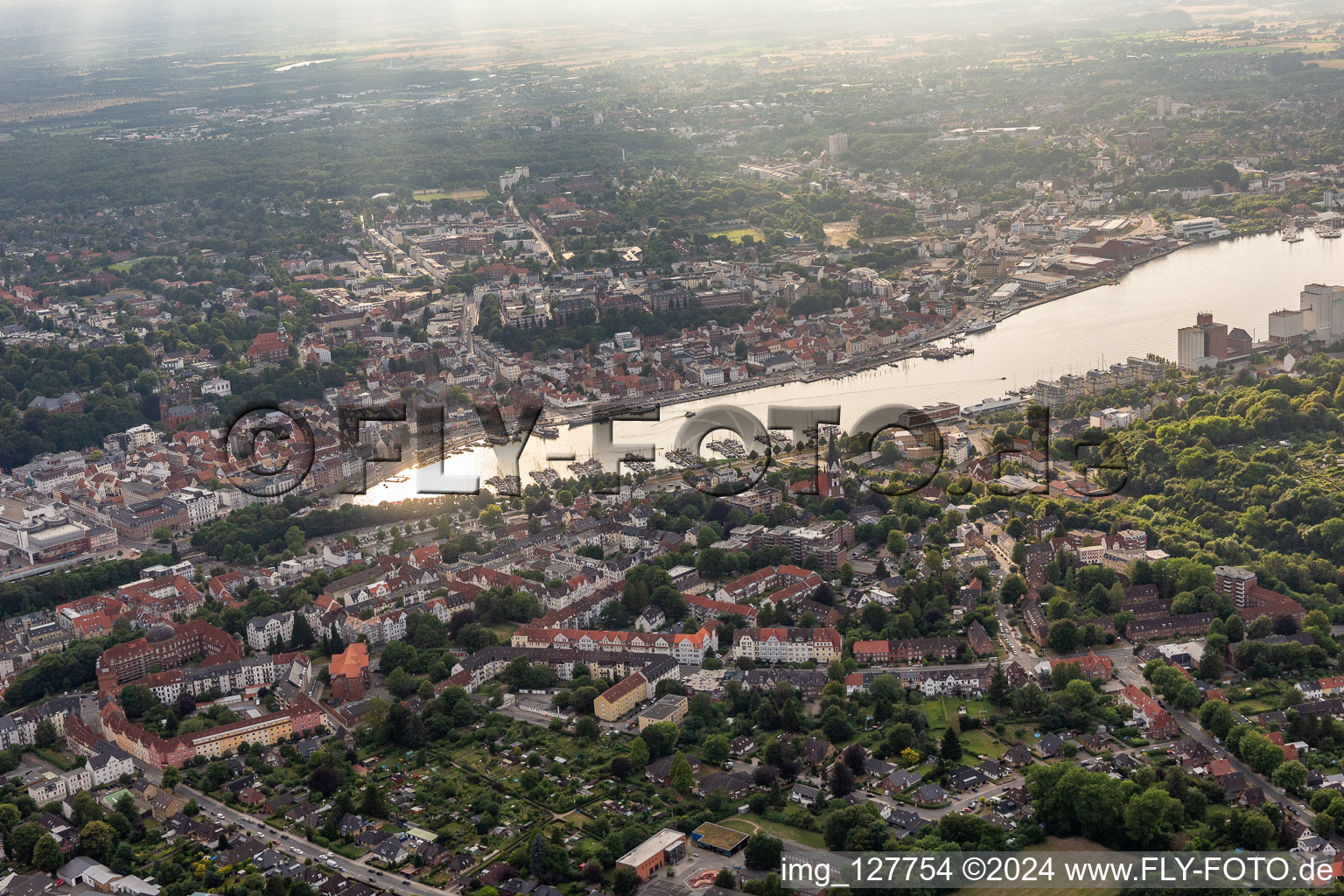 Luftbild von Hafen, Förde im Ortsteil Kielseng in Flensburg im Bundesland Schleswig-Holstein, Deutschland